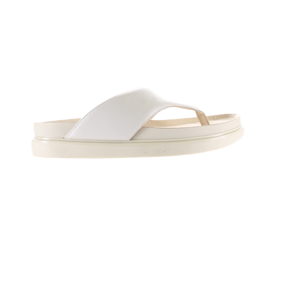 Vagabond White Chunky Platform Flip Flops